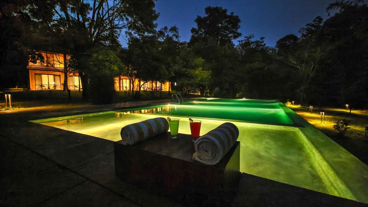 Klov Resort & Spa ワイナード エクステリア 写真